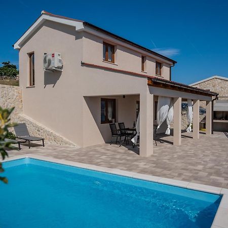 Villa Kamia With Private Heated Pool And Electric Vehicle Adapter Zubovići Εξωτερικό φωτογραφία