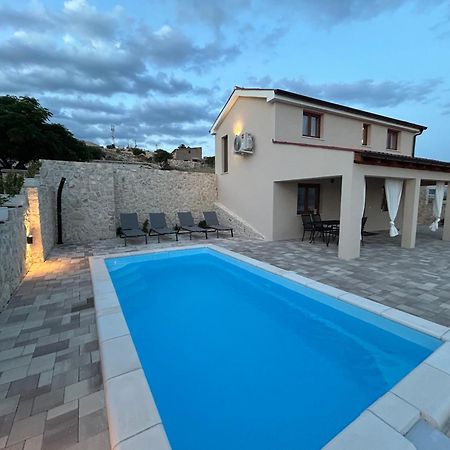 Villa Kamia With Private Heated Pool And Electric Vehicle Adapter Zubovići Εξωτερικό φωτογραφία