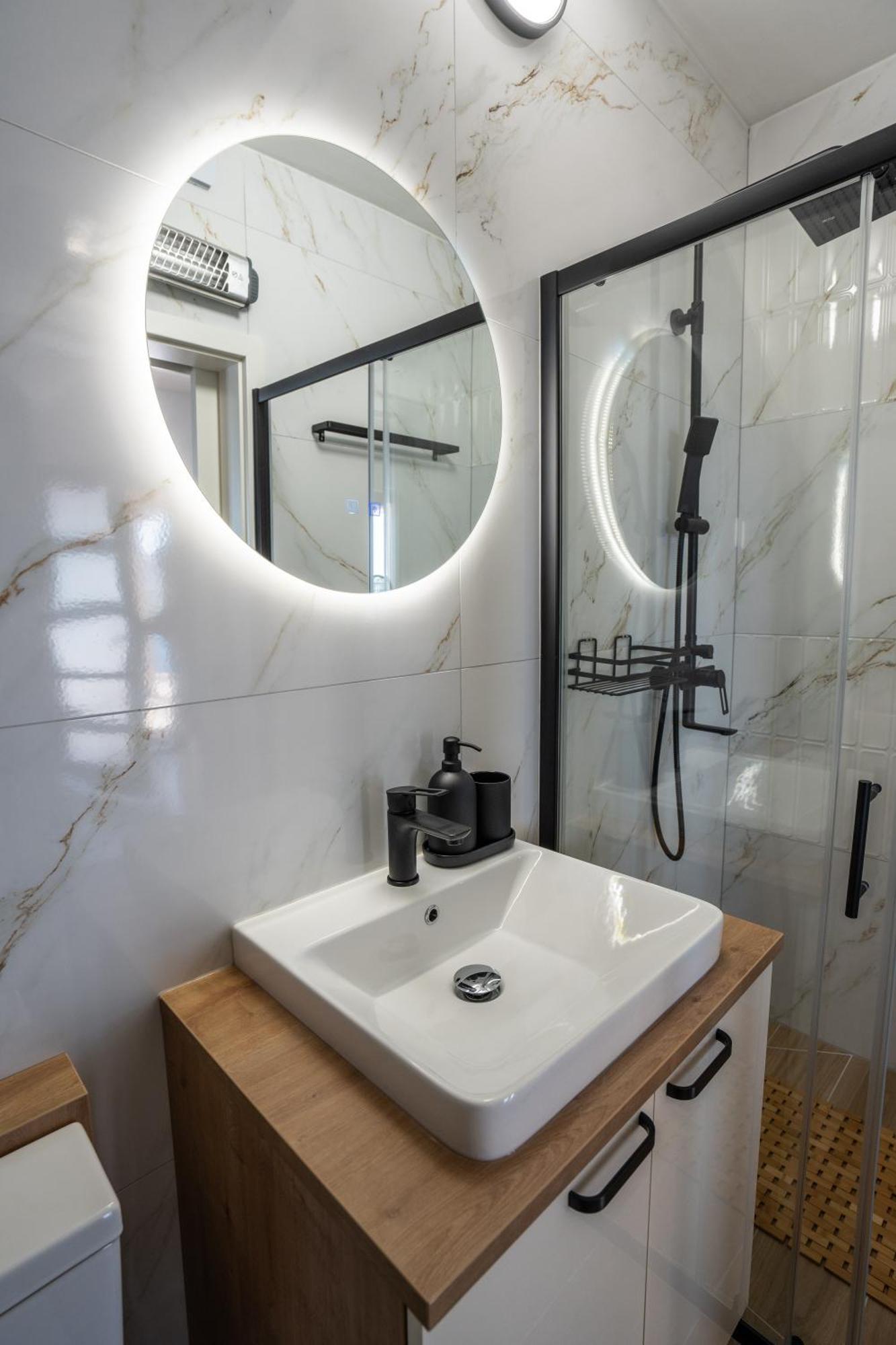 Villa Kamia With Private Heated Pool And Electric Vehicle Adapter Zubovići Εξωτερικό φωτογραφία