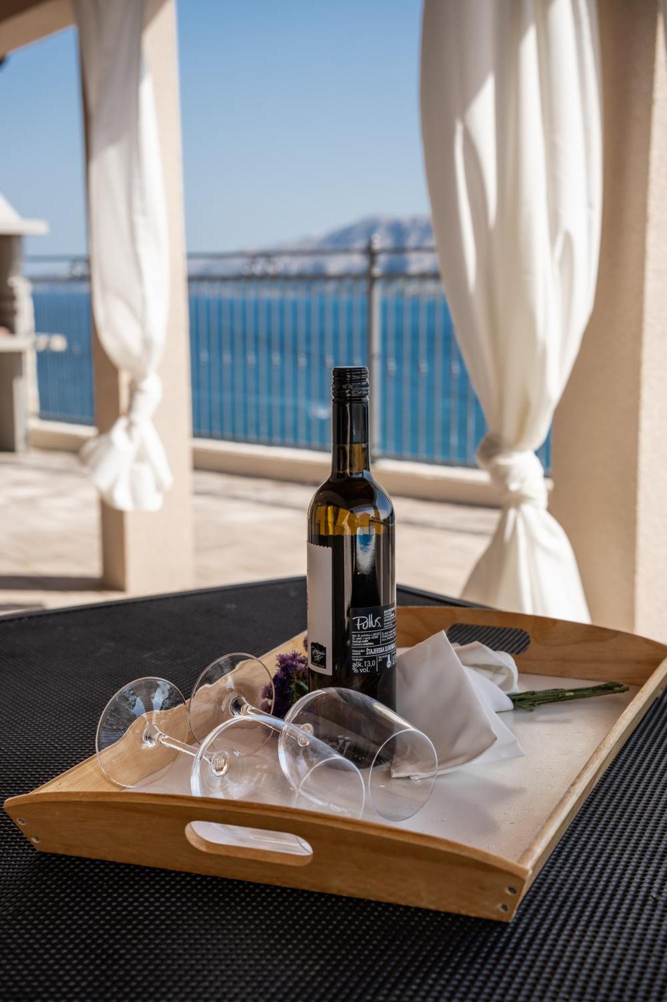 Villa Kamia With Private Heated Pool And Electric Vehicle Adapter Zubovići Εξωτερικό φωτογραφία